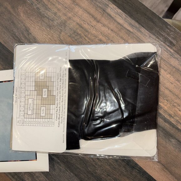 VTG 90s 2 Hanes Ultra Silk Pantyhose Barely Black Taupe Sz CD Style 851 - Picture 4 of 4